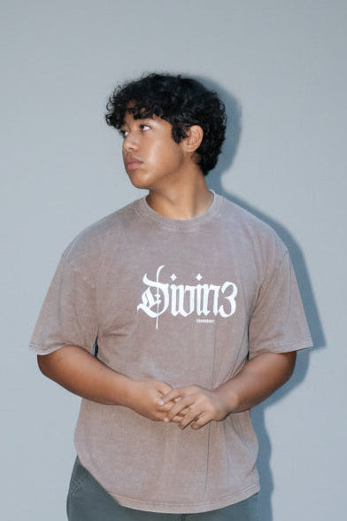 WASHED BARK DIVIN3 DIVINITY TEE