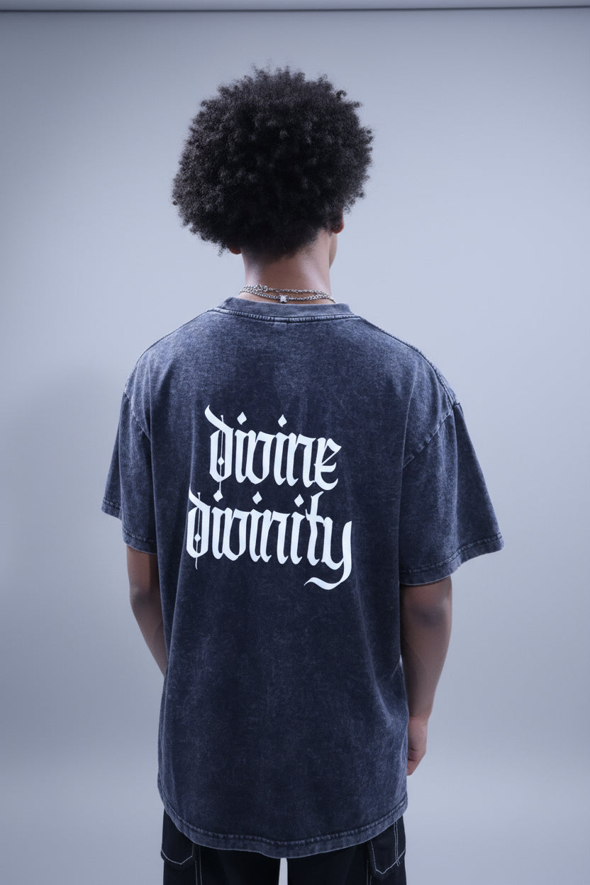 WASHED OBSIDIAN DIVIN3 DIVINITY TEE