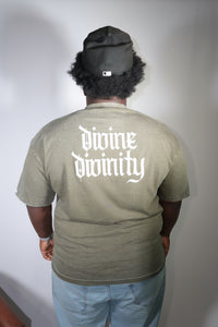 WASHED SAGE DIVIN3 DIVINITY TEE